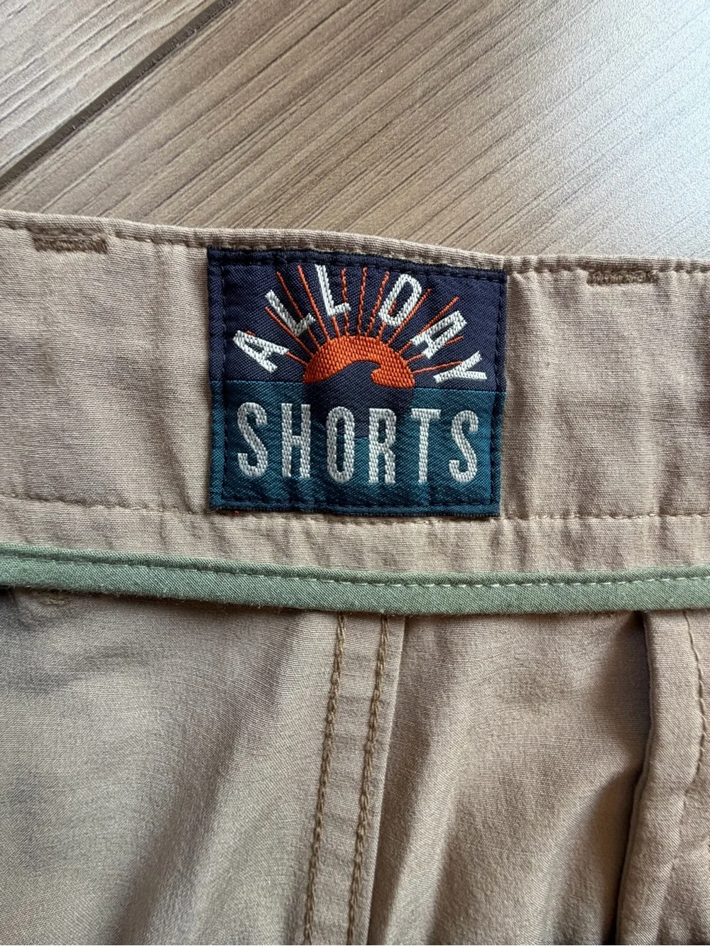 Faherty All Day Shorts Men's Casual Drawstring 7” Shorts - Beige Sz 36